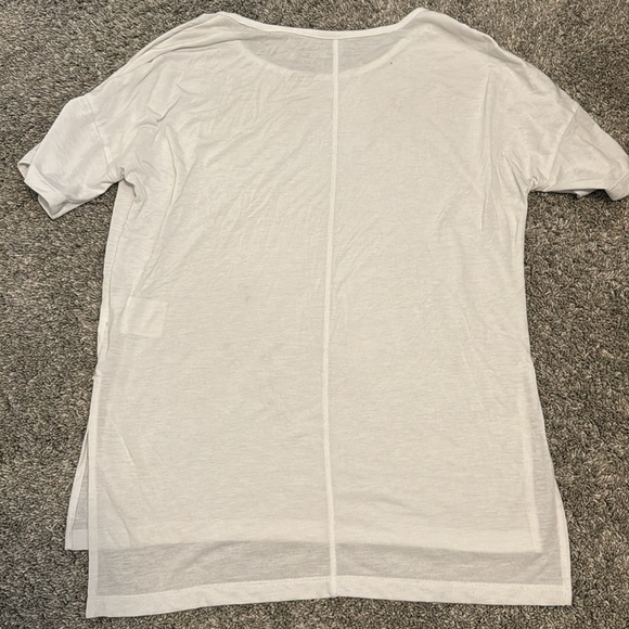 Nike Dri-fit white sheer workout top - Picture 3 of 3
